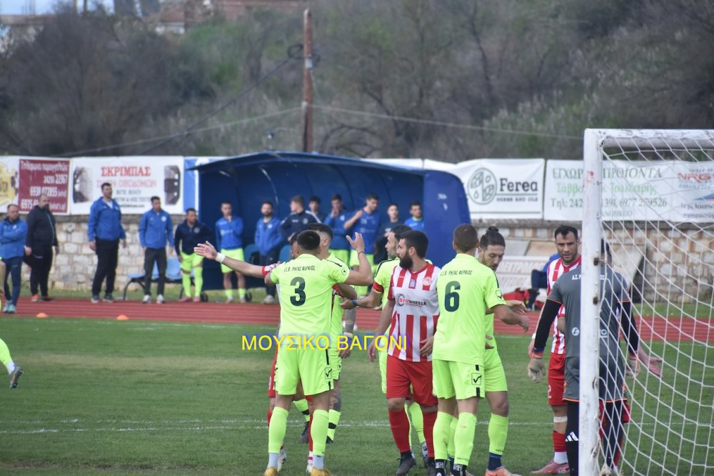 Το απόλυτο φωτορεπορτάζ από την ιστορική νίκη του Ρήγα!