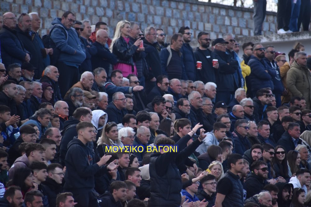 Το απόλυτο φωτορεπορτάζ από την ιστορική νίκη του Ρήγα!