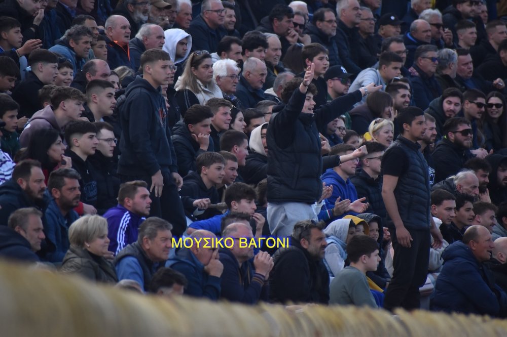 Το απόλυτο φωτορεπορτάζ από την ιστορική νίκη του Ρήγα!