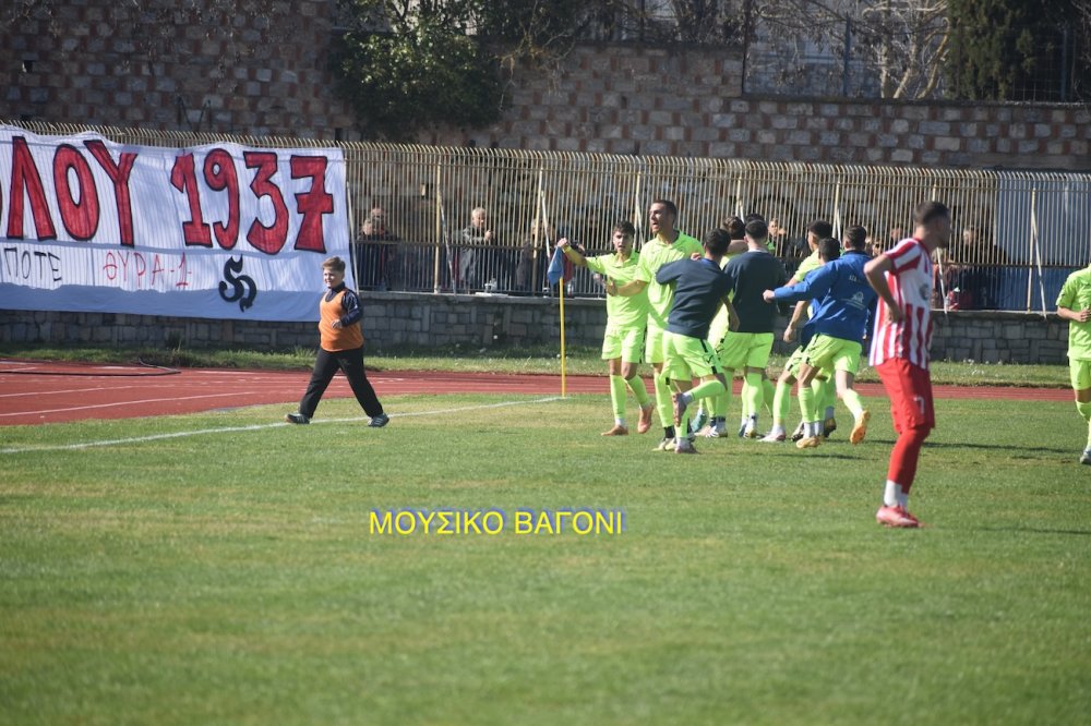 Το απόλυτο φωτορεπορτάζ από την ιστορική νίκη του Ρήγα!