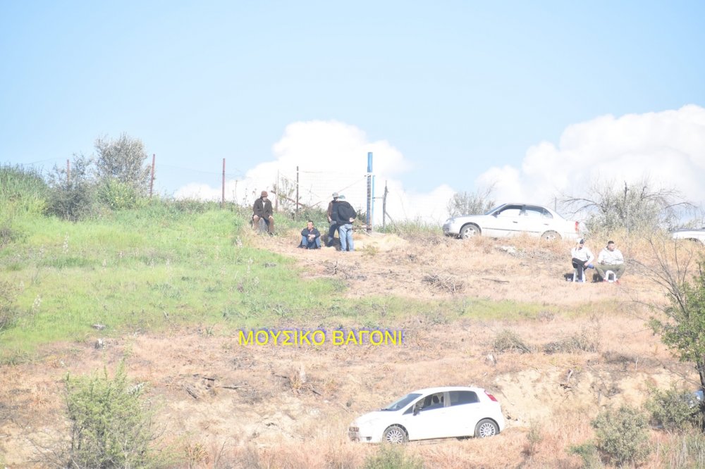 Το απόλυτο φωτορεπορτάζ από την ιστορική νίκη του Ρήγα!