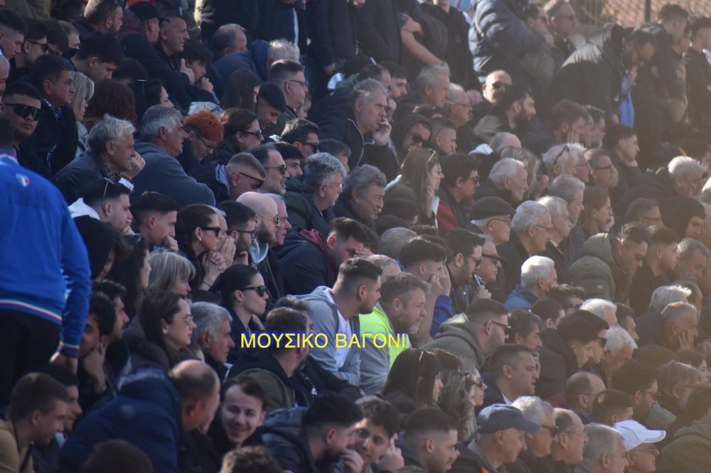 Το απόλυτο φωτορεπορτάζ από την ιστορική νίκη του Ρήγα!