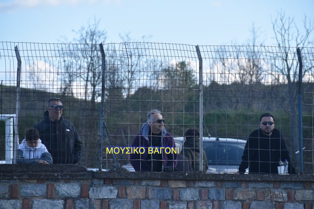 Το απόλυτο φωτορεπορτάζ από την ιστορική νίκη του Ρήγα!