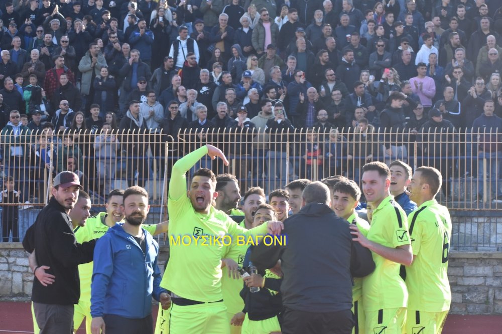 Το απόλυτο φωτορεπορτάζ από την ιστορική νίκη του Ρήγα!