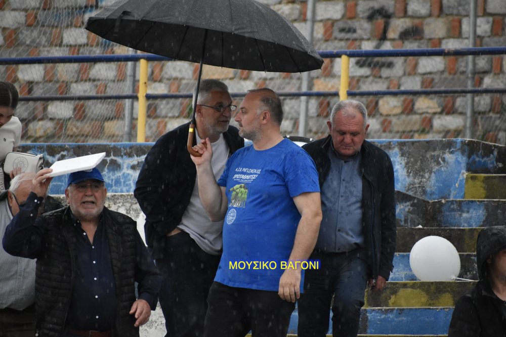 Εικόνες από την φιέστα του Ρήγα