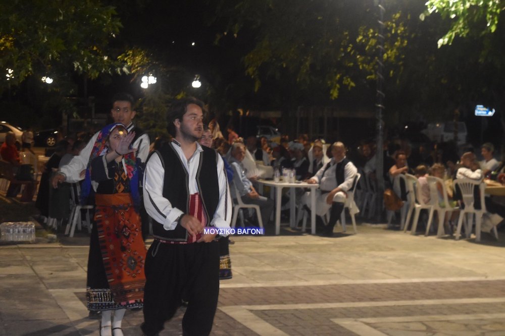 Εικόνες από την Βραδιά Παράδοσης και Πολιτισμού στο Μεγάλο Μοναστήρι