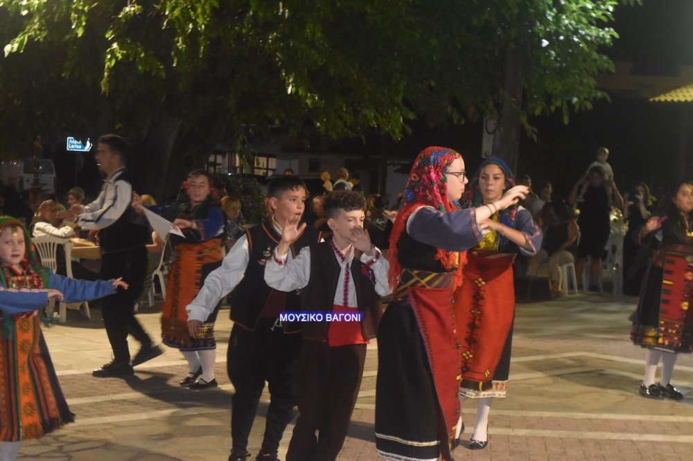 Εικόνες από την Βραδιά Παράδοσης και Πολιτισμού στο Μεγάλο Μοναστήρι