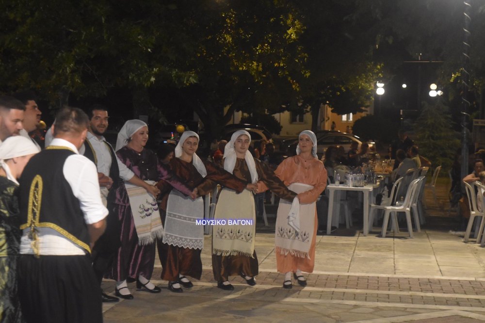 Εικόνες από την Βραδιά Παράδοσης και Πολιτισμού στο Μεγάλο Μοναστήρι