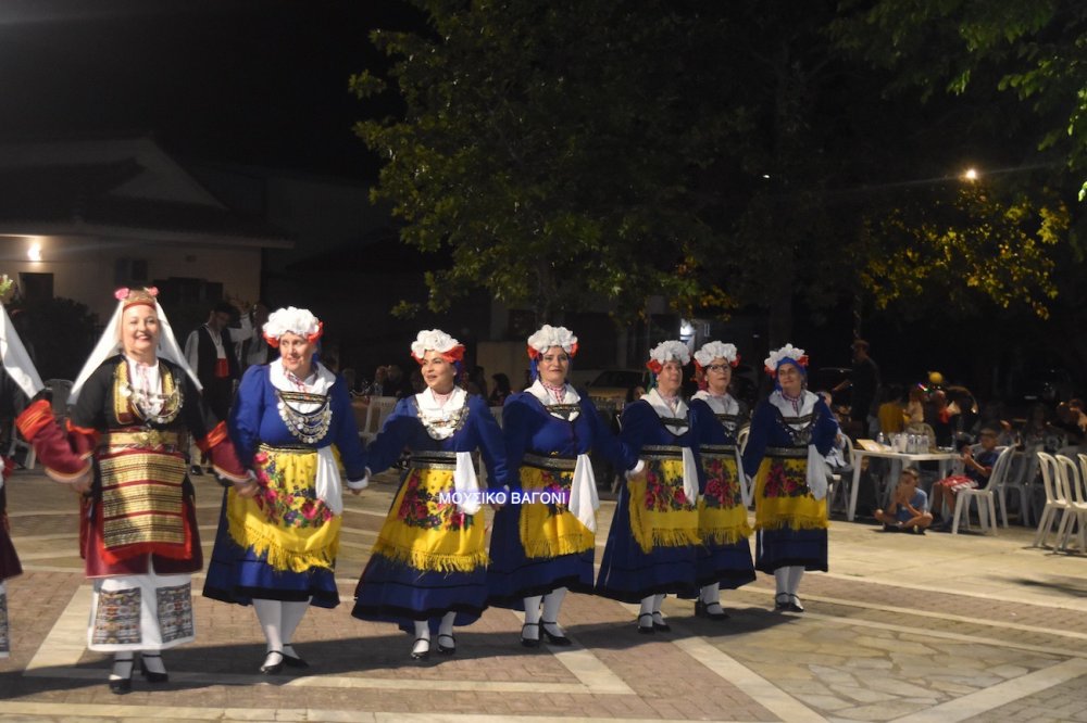 Εικόνες από την Βραδιά Παράδοσης και Πολιτισμού στο Μεγάλο Μοναστήρι