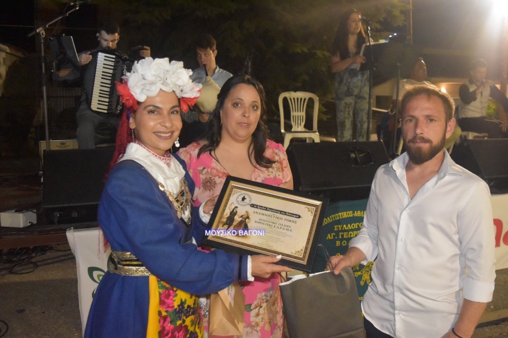 Εικόνες από την Βραδιά Παράδοσης και Πολιτισμού στο Μεγάλο Μοναστήρι