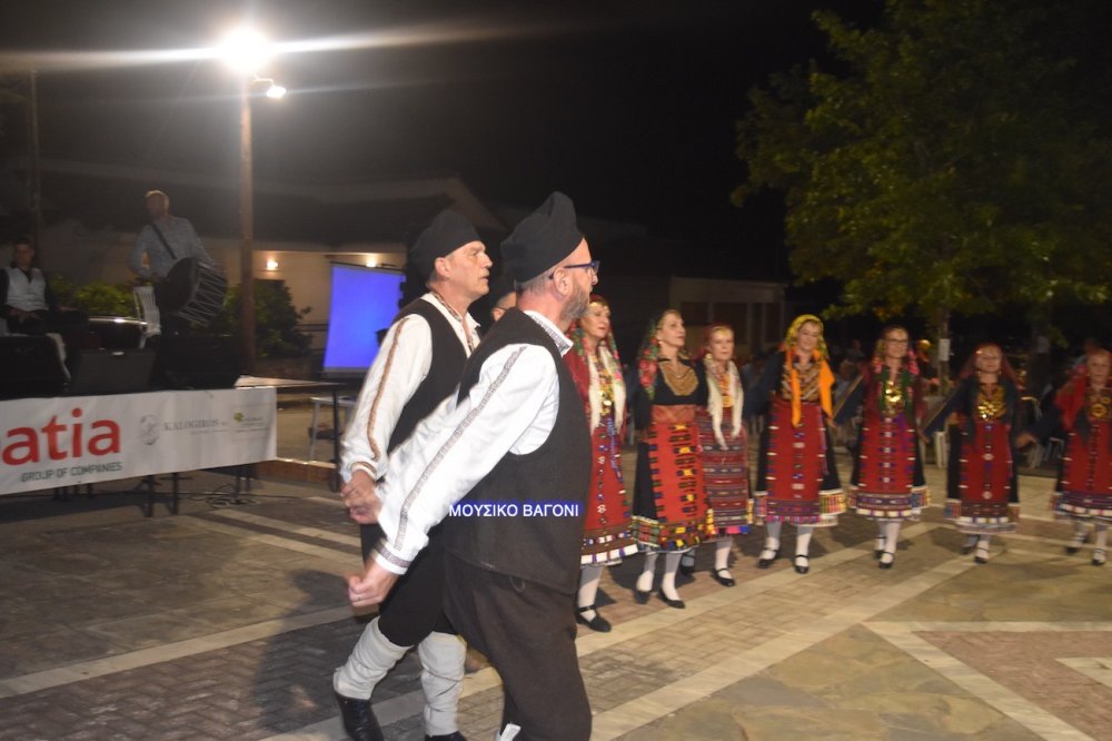 Εικόνες από την Βραδιά Παράδοσης και Πολιτισμού στο Μεγάλο Μοναστήρι