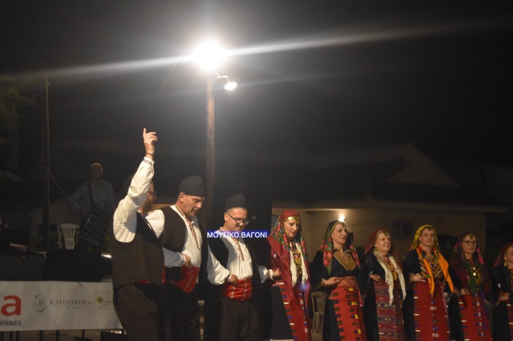 Εικόνες από την Βραδιά Παράδοσης και Πολιτισμού στο Μεγάλο Μοναστήρι