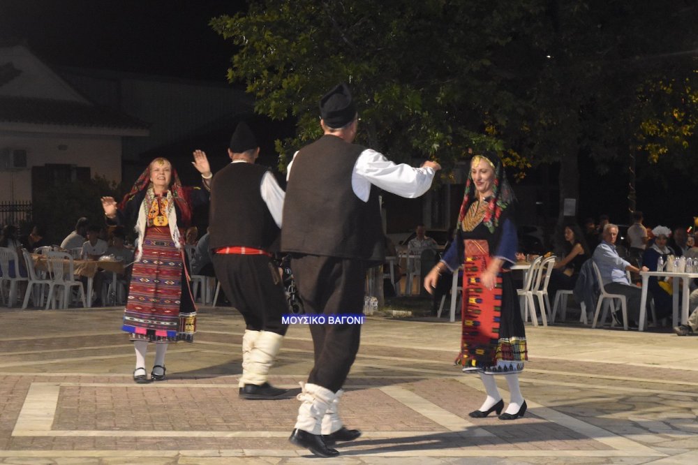Εικόνες από την Βραδιά Παράδοσης και Πολιτισμού στο Μεγάλο Μοναστήρι