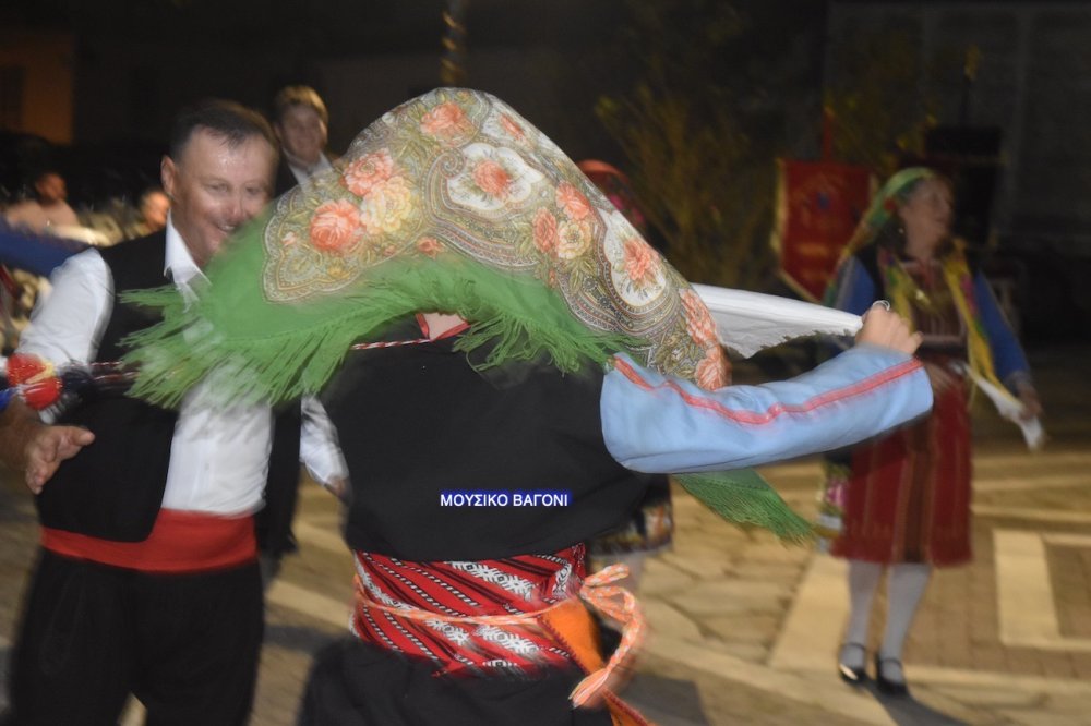 Εικόνες από την Βραδιά Παράδοσης και Πολιτισμού στο Μεγάλο Μοναστήρι