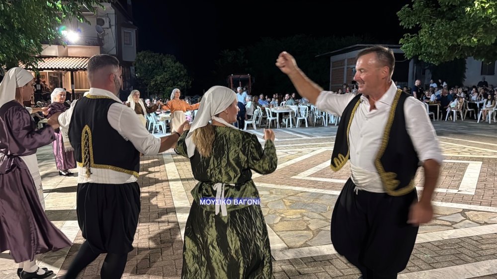 Εικόνες από την Βραδιά Παράδοσης και Πολιτισμού στο Μεγάλο Μοναστήρι