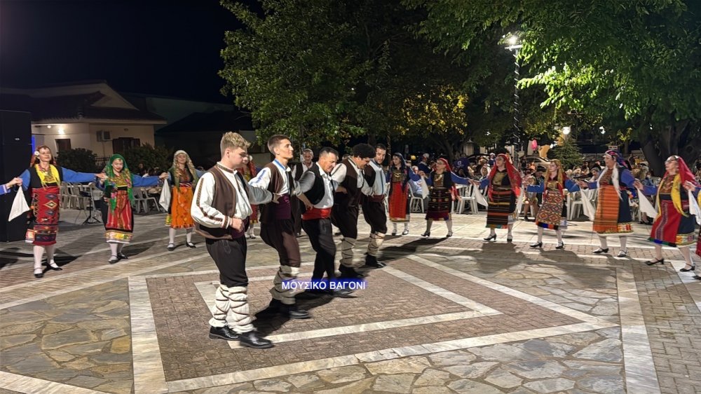 Εικόνες από την Βραδιά Παράδοσης και Πολιτισμού στο Μεγάλο Μοναστήρι