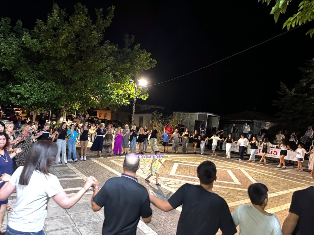 Εικόνες από την Βραδιά Παράδοσης και Πολιτισμού στο Μεγάλο Μοναστήρι