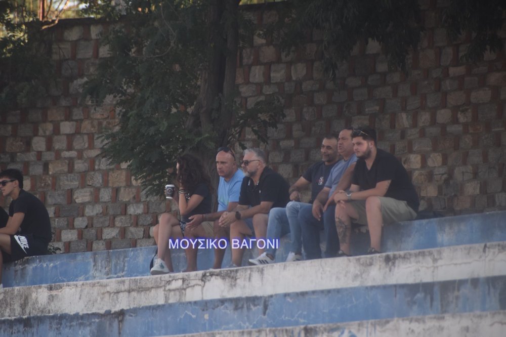 Εικόνες από το φιλικό του Βελεστίνου