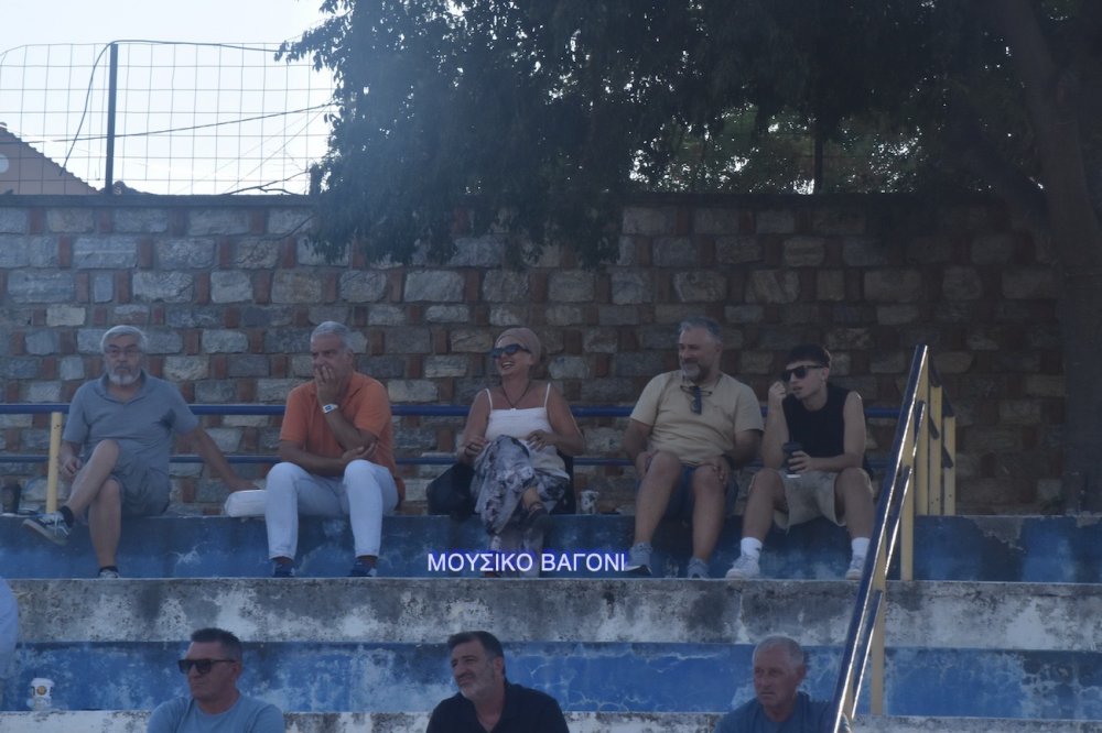 Εικόνες από το φιλικό του Ρήγα!