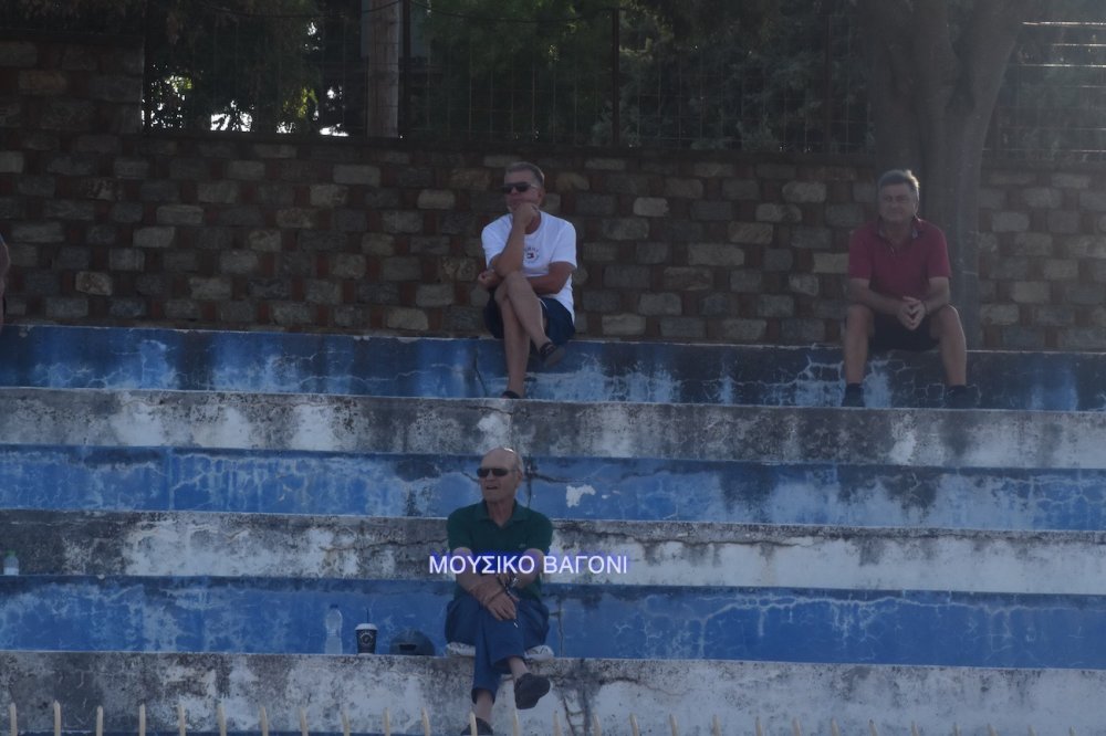 Εικόνες από το φιλικό του Ρήγα!