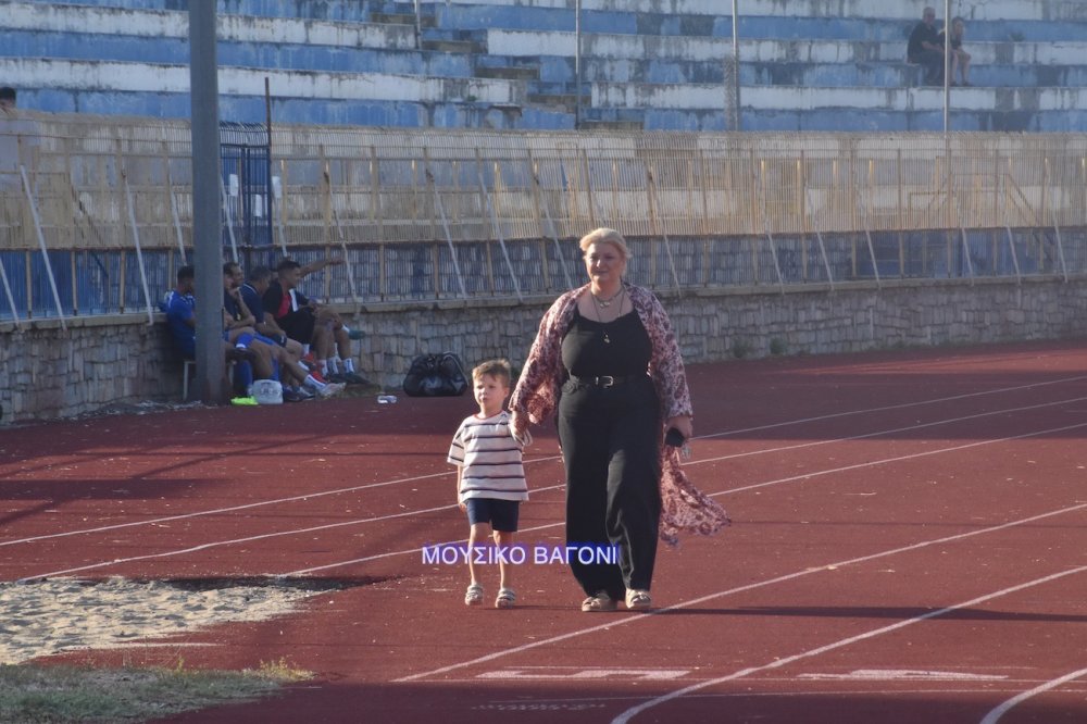 Εικόνες από το φιλικό του Ρήγα!