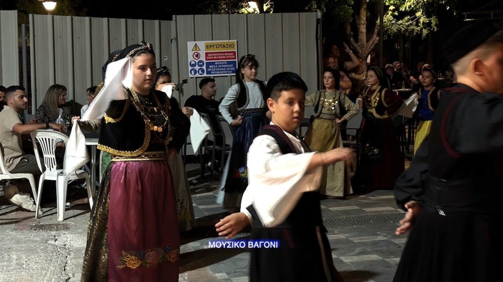 Εικόνες από τον χορό των Περιβολιωτών