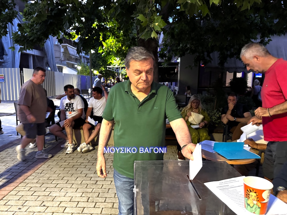 Ο πρώην πρόεδρος του Πρέσβη, Στέργιος Καλόγηρος ψήφισε τιμητικά πρώτος