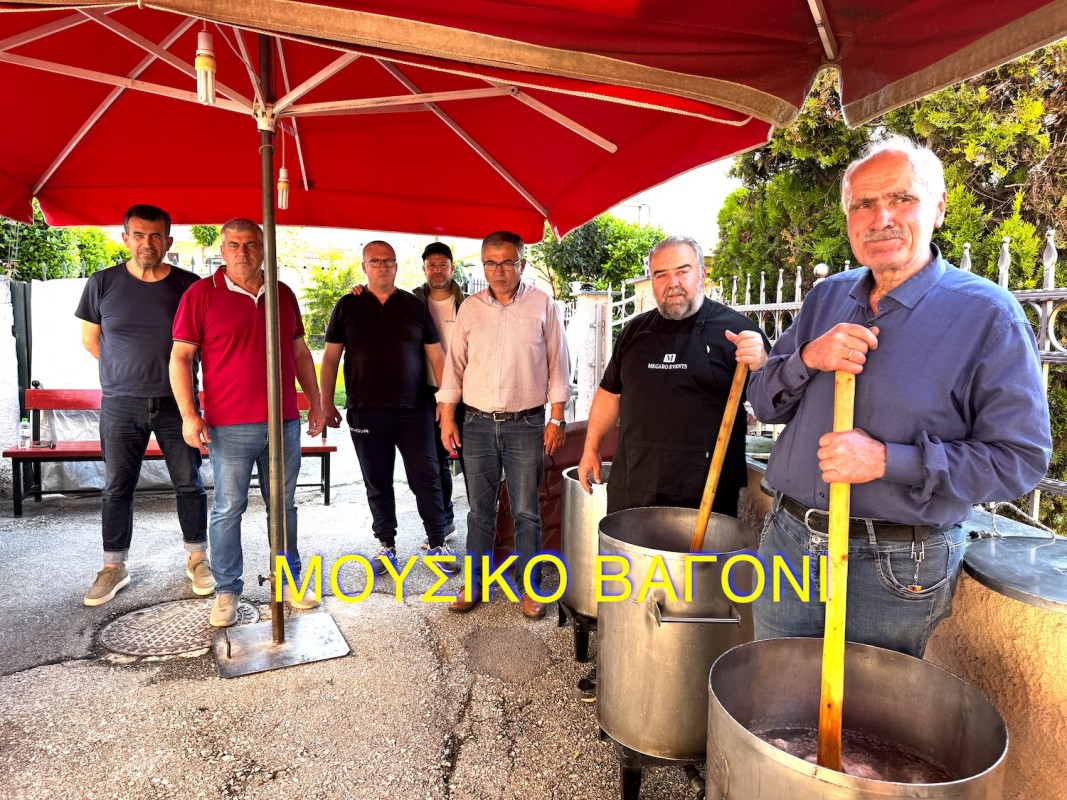 Μέλη της Ενορίας του Αγίου Κωνσταντίνου, Α. Αλεξίου, Ι. Κουσκουρίδας, Κ. Γιάτσιος, Αθ. Σπαθής, Γ. Παπαδάμ, Δ. Γκόμας, Δ. Παπαδάμ