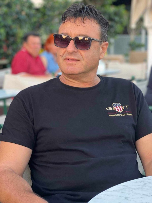 Κακαζιάνης Ζήσης - Ιδιοκτήτης πρατηρίου καυσίμων, πρώην Κοινοτικός σύμβουλος