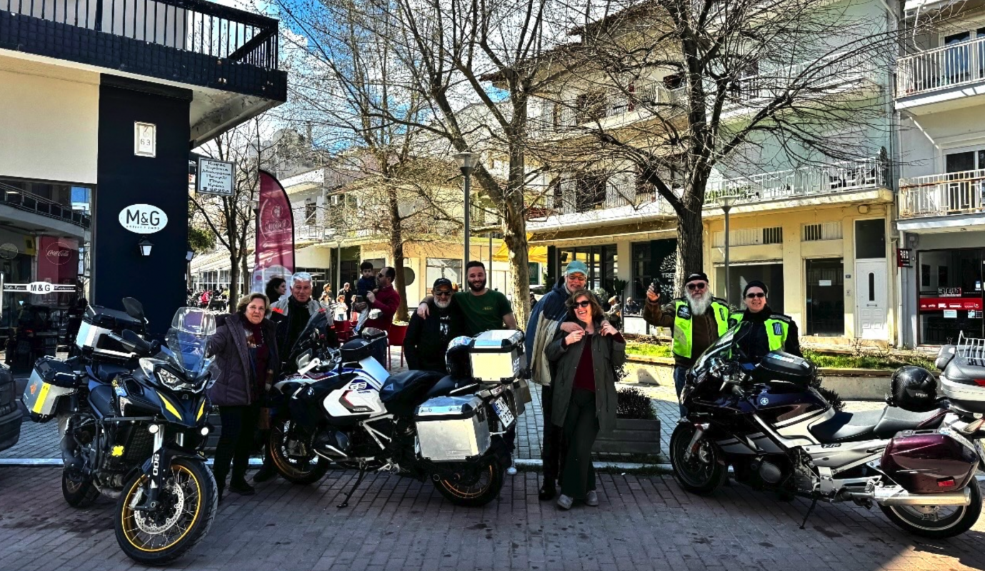 Ταξιδιώτες από την Λευκάδα στο Βελεστίνο με τις μηχανές τους